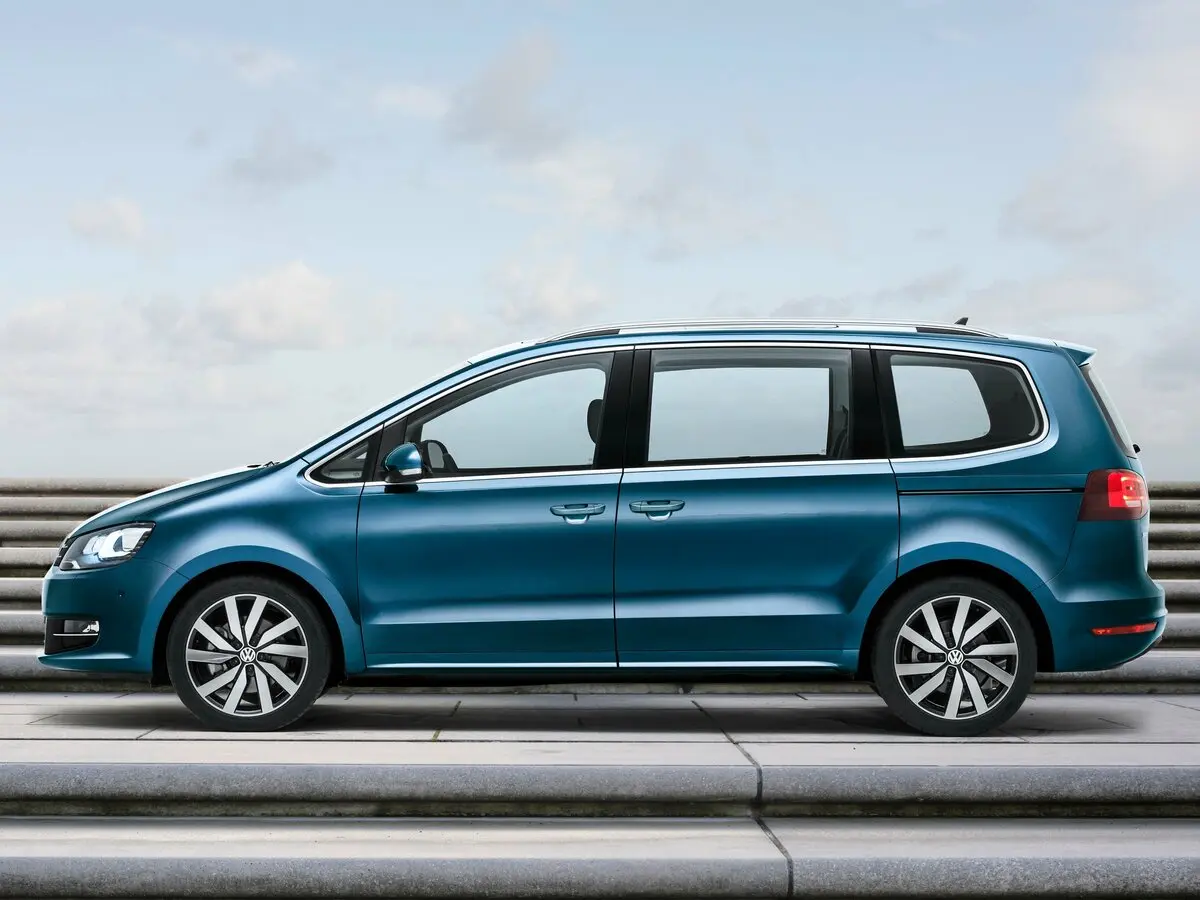Volkswagen Sharan II Рестайлинг Минивэн — сүрөт 2