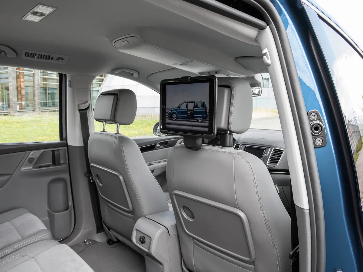 Volkswagen Sharan II Рестайлинг Минивэн — сүрөт 13