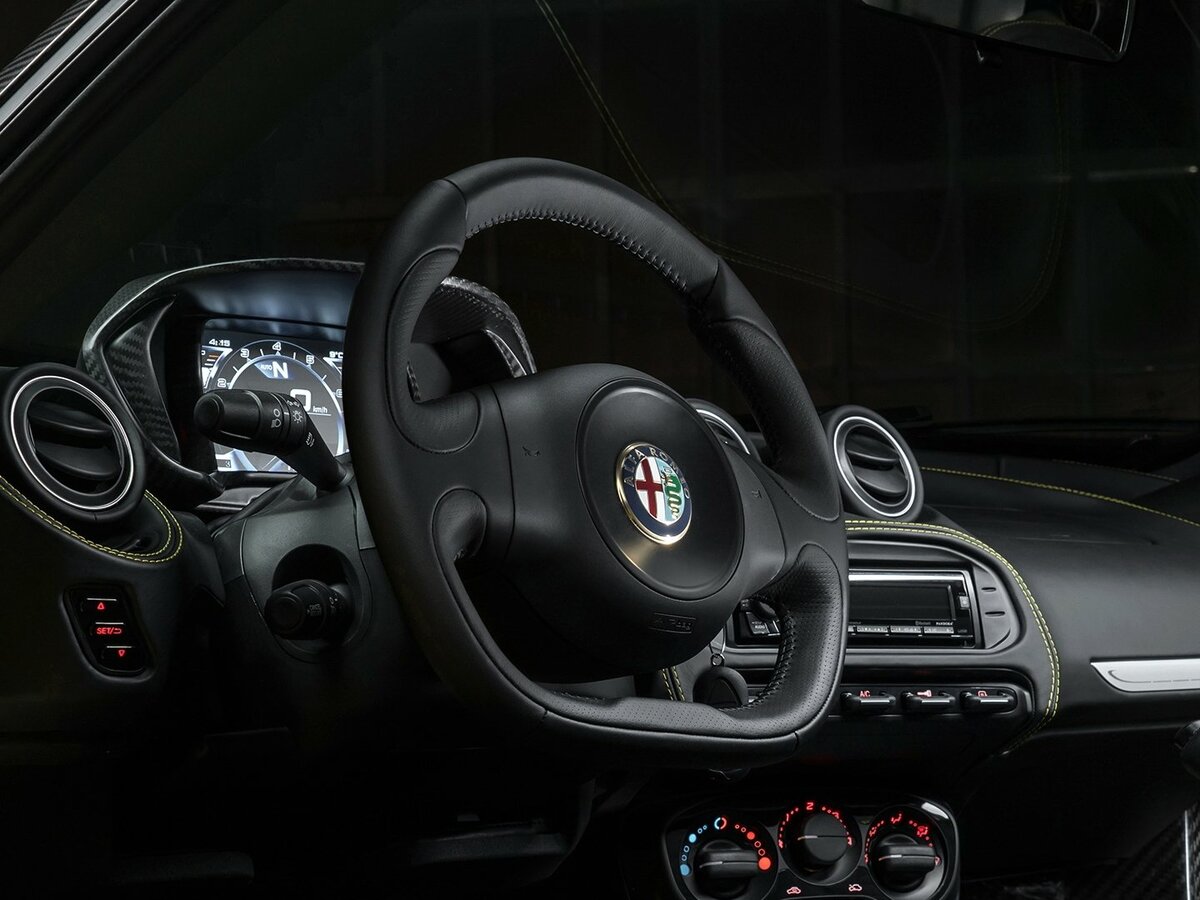 Alfa Romeo 4C 2013 – 2020 Тарга Spyder