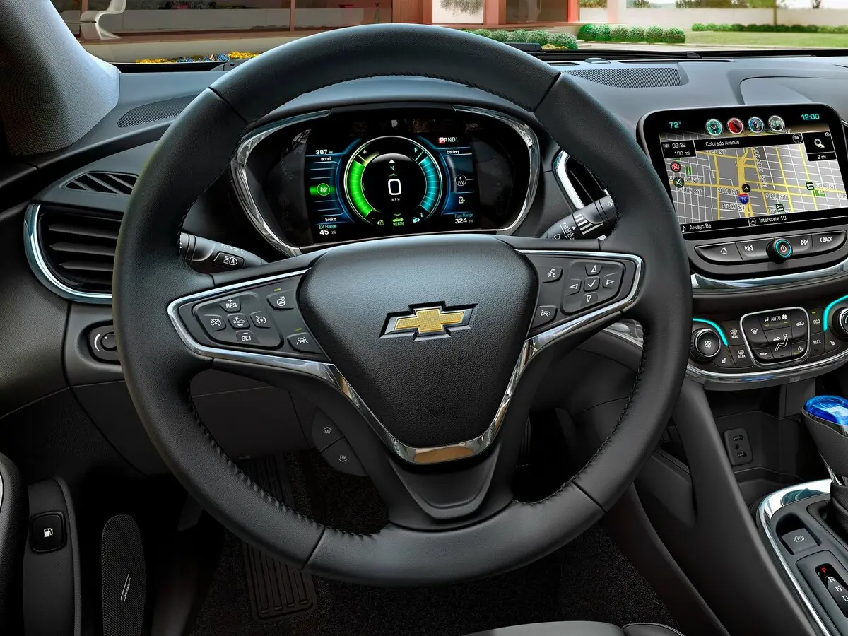 Chevrolet Volt II Хэтчбек 5 дв. — photo 8
