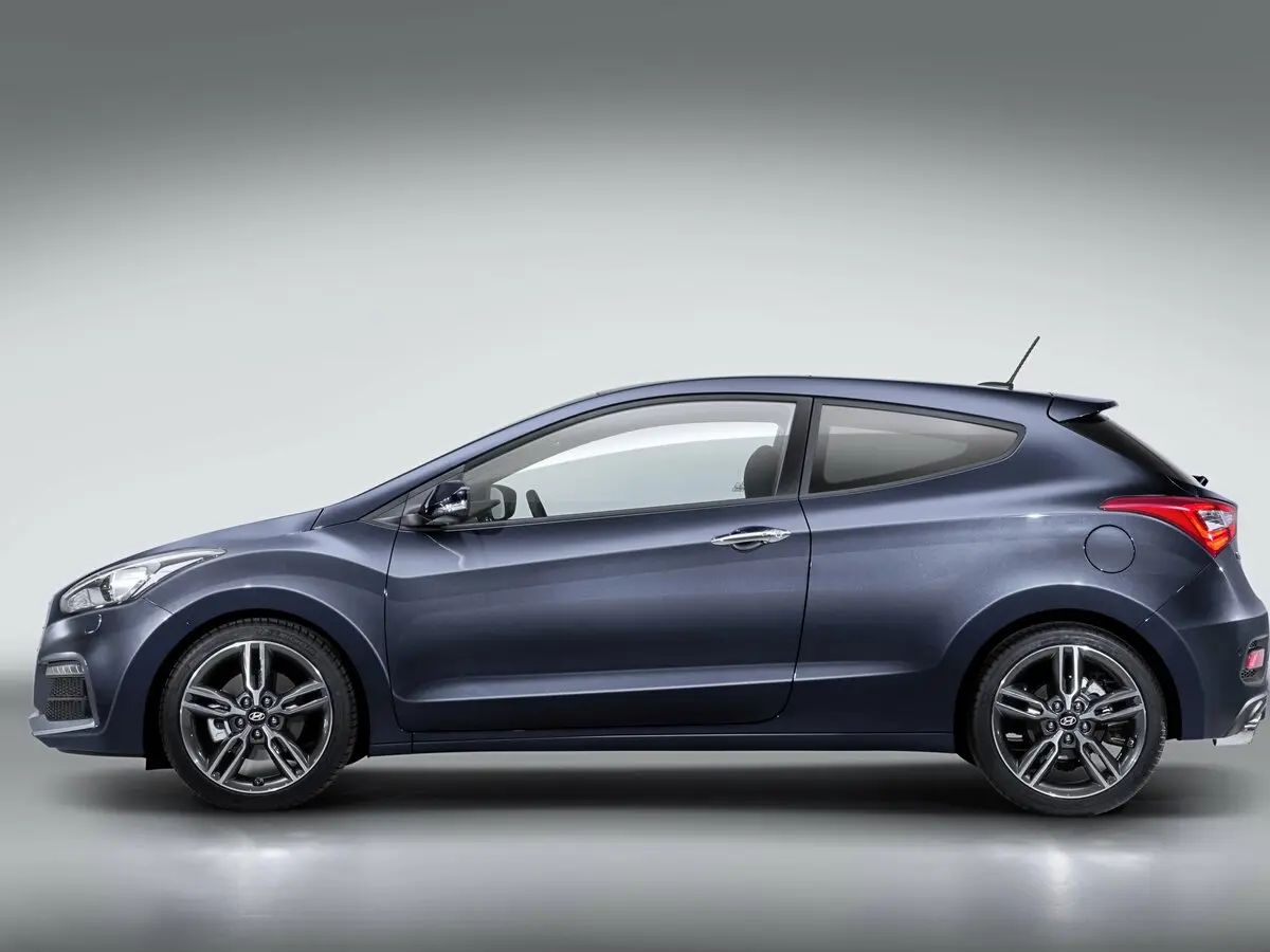 Hyundai i30 II Рестайлинг Хэтчбек 3 дв. — фото 2