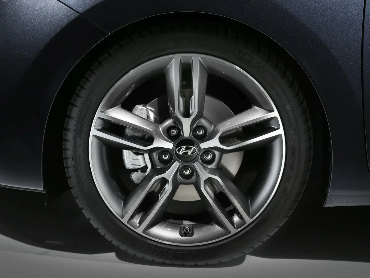 Hyundai i30 II Рестайлинг Хэтчбек 3 дв. — фото 13