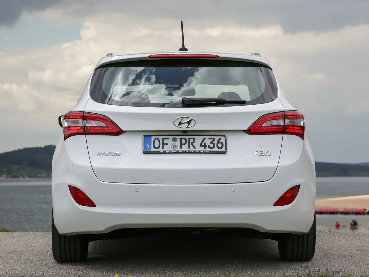 Hyundai i30 II Рестайлинг Универсал 5 дв. — фото 4
