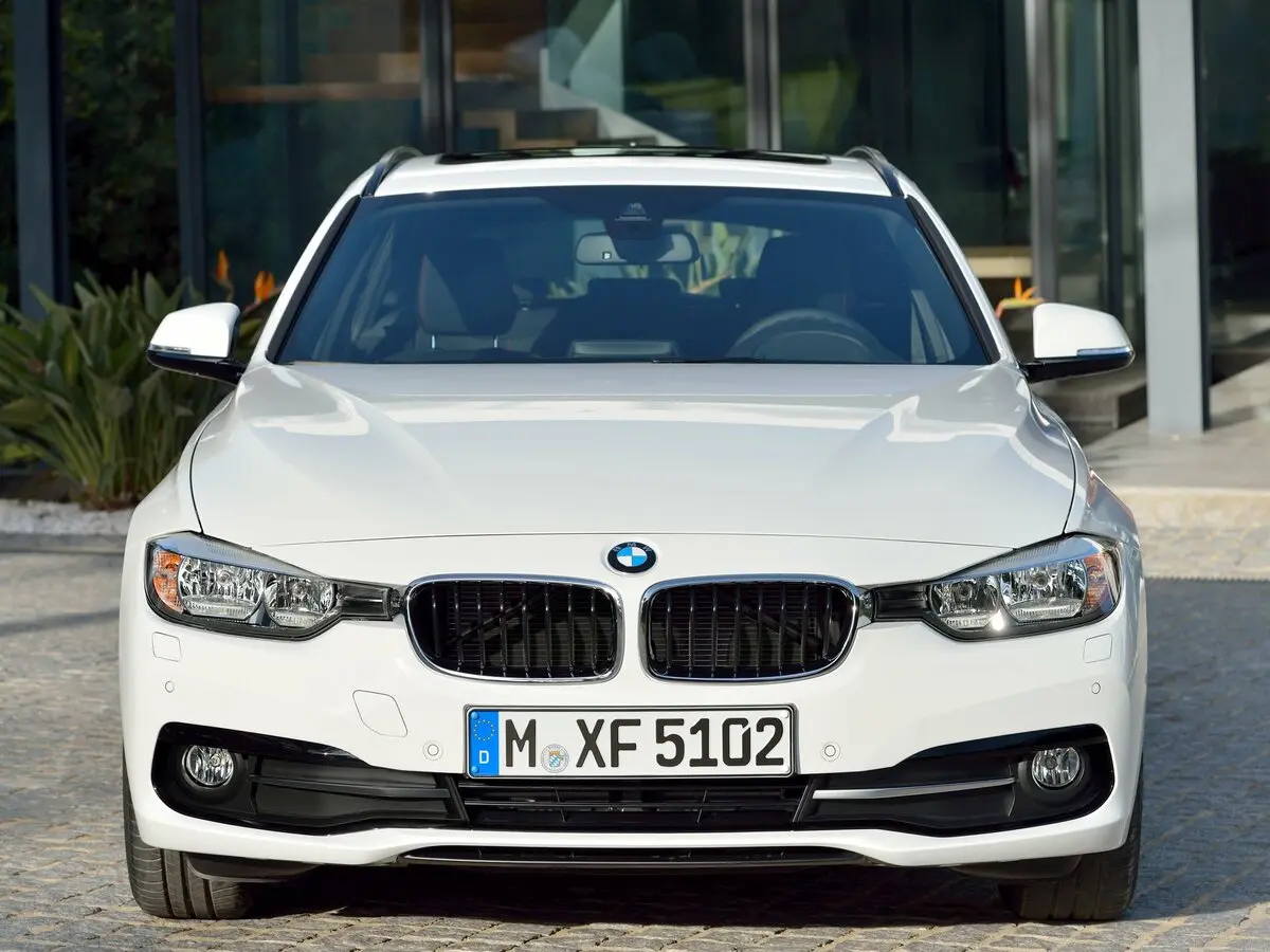BMW 3 серии VI (F3x) Рестайлинг Универсал 5 дв. — сүрөт 3