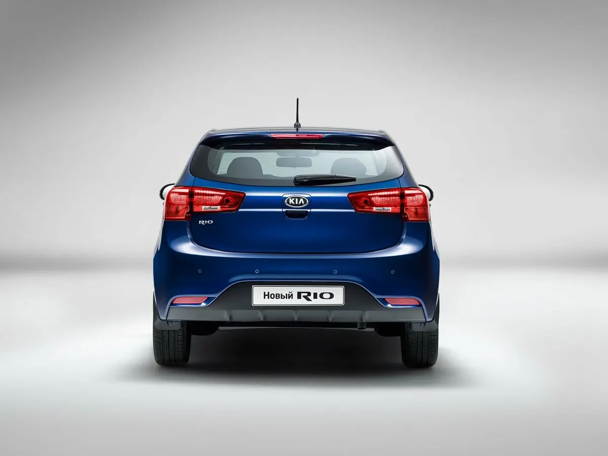 Kia Rio III Рестайлинг Хэтчбек 5 дв. — фото 3