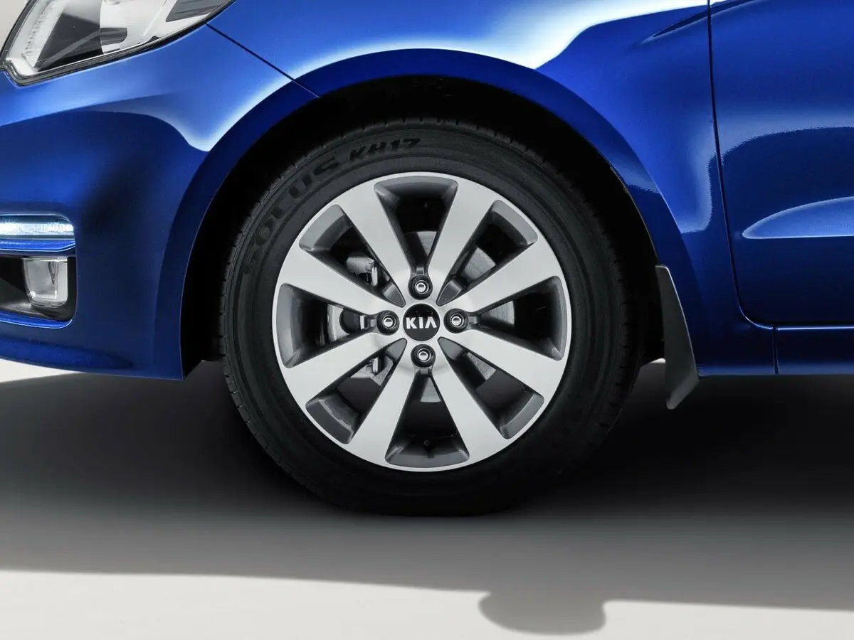 Kia Rio III Рестайлинг Хэтчбек 5 дв. — фото 14