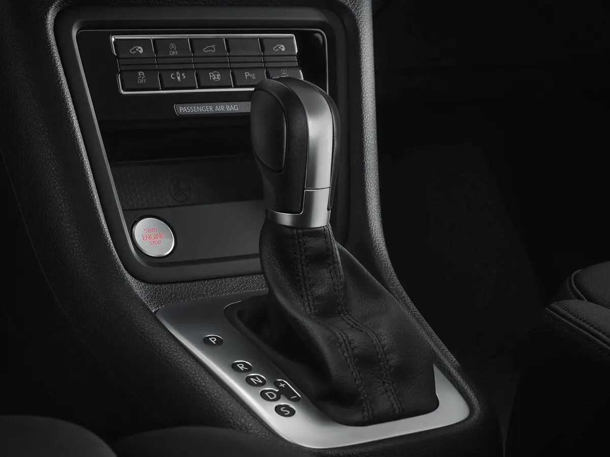 SEAT Alhambra II Рестайлинг Минивэн — 照片 9