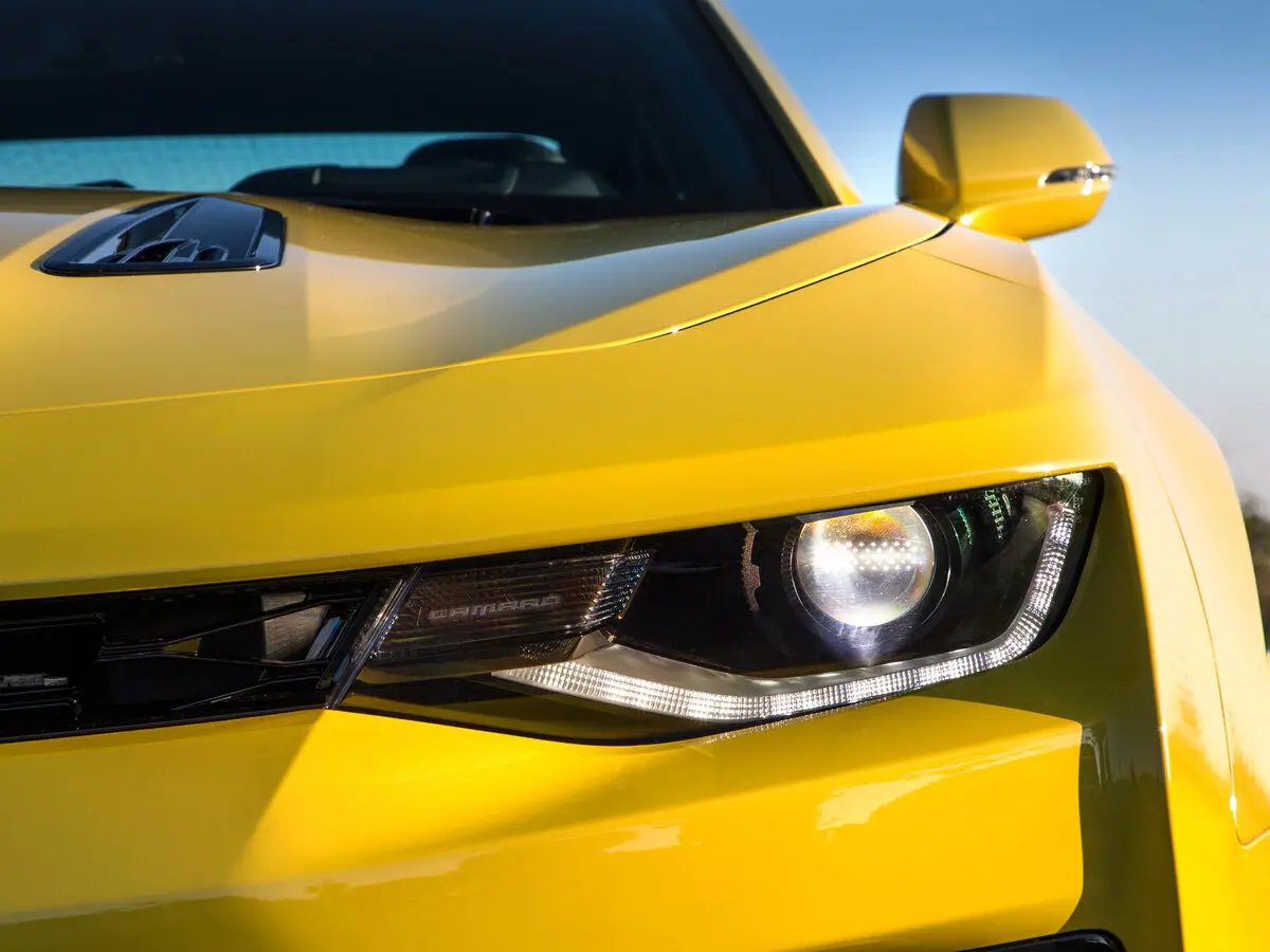 Chevrolet Camaro VI Купе — сүрөт 14
