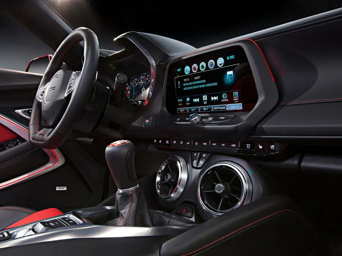Chevrolet Camaro VI Купе — сүрөт 17