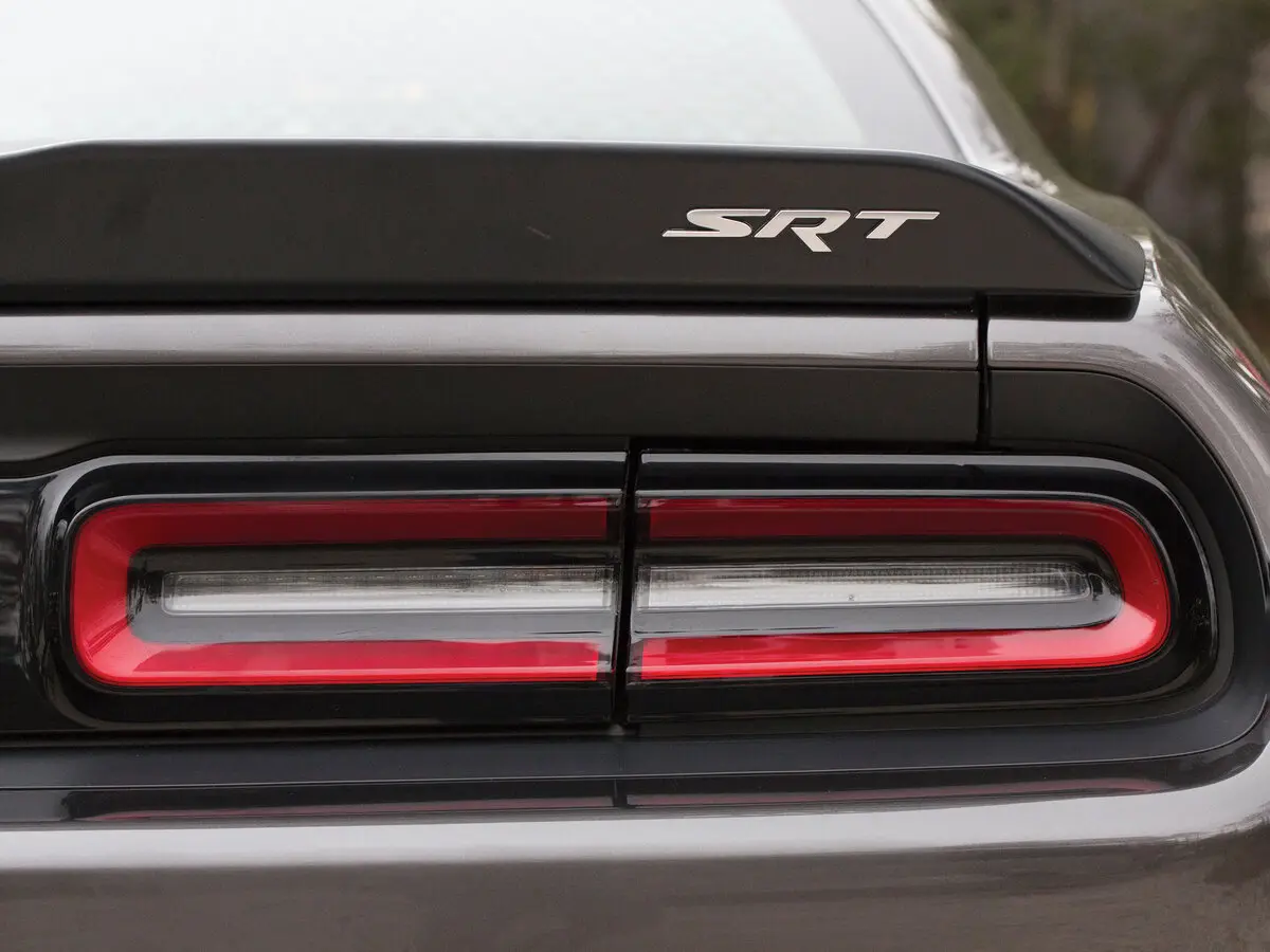 Dodge Challenger III Рестайлинг 2 Купе SRT — сүрөт 15