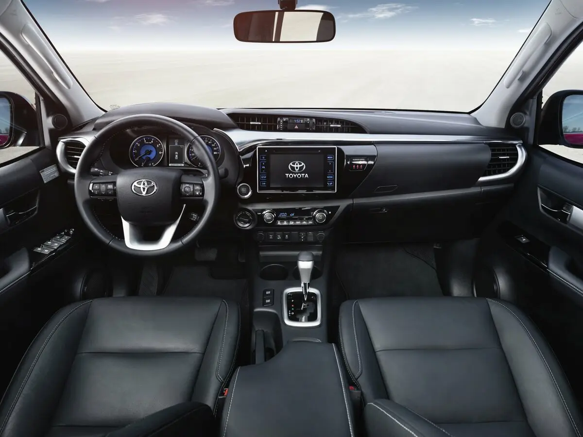Toyota Hilux VIII Пикап Двойная кабина — сүрөт 6