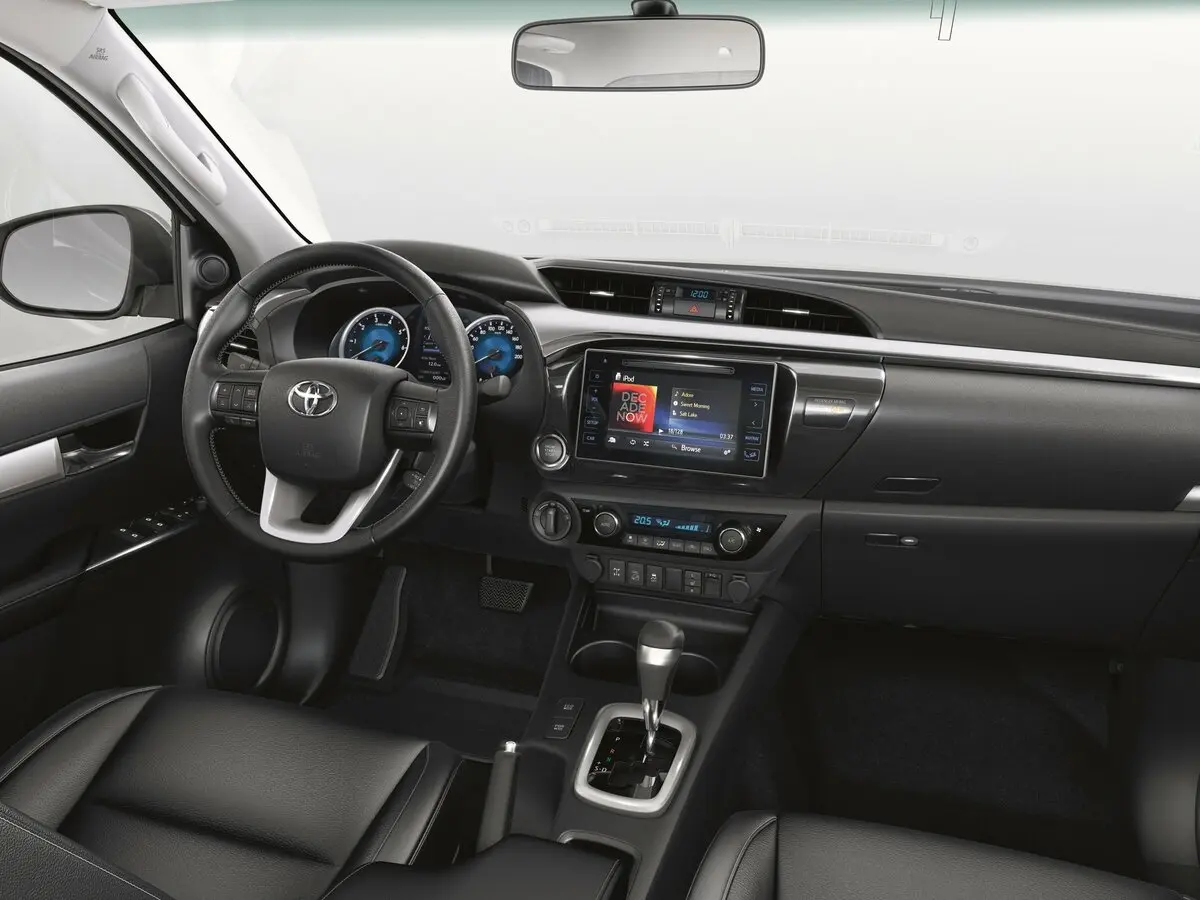 Toyota Hilux VIII Пикап Двойная кабина — сүрөт 7