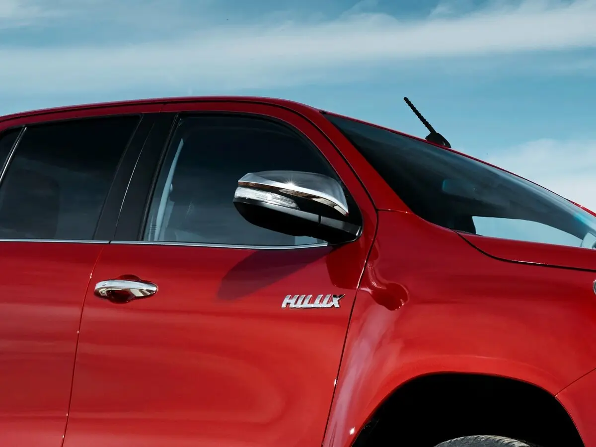 Toyota Hilux VIII Пикап Двойная кабина — сүрөт 15