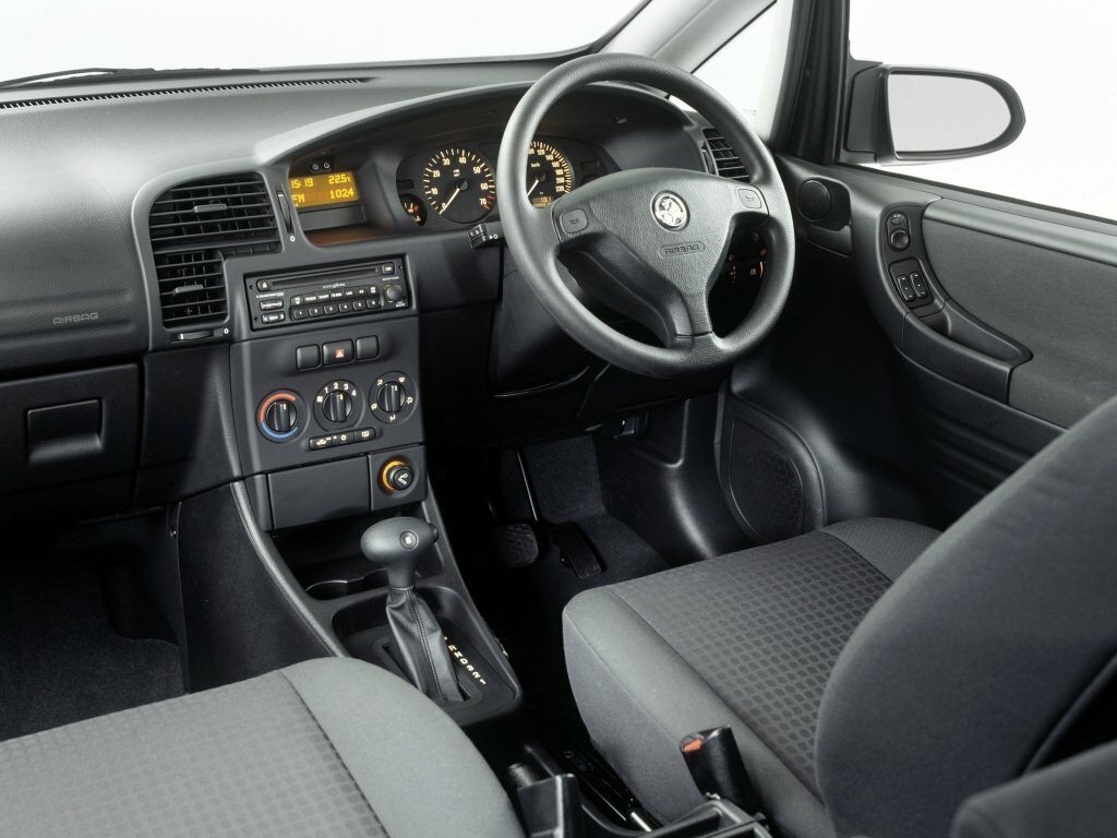 Holden Zafira 2001 – 2005 Компактвэн — фото 3