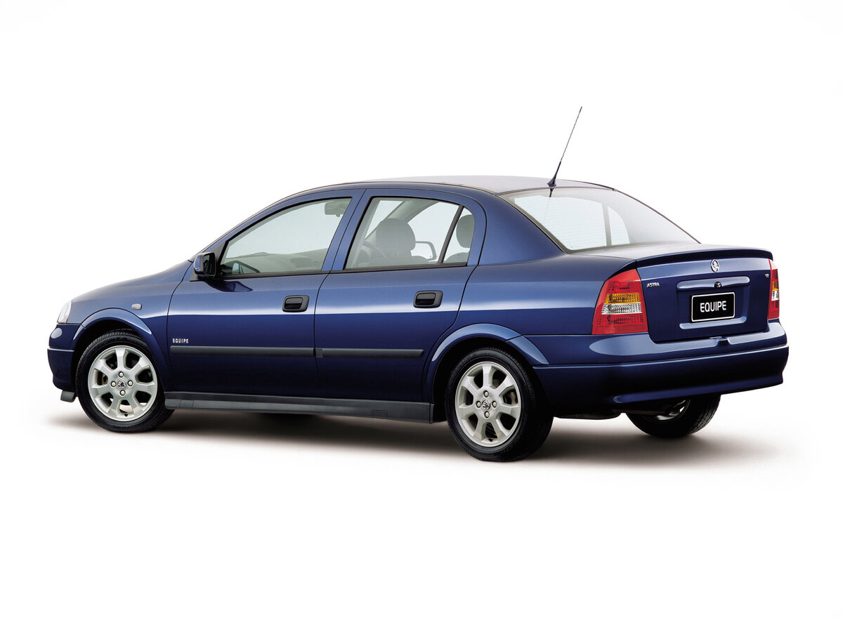 Holden Astra IV (TS) Седан — фото 5