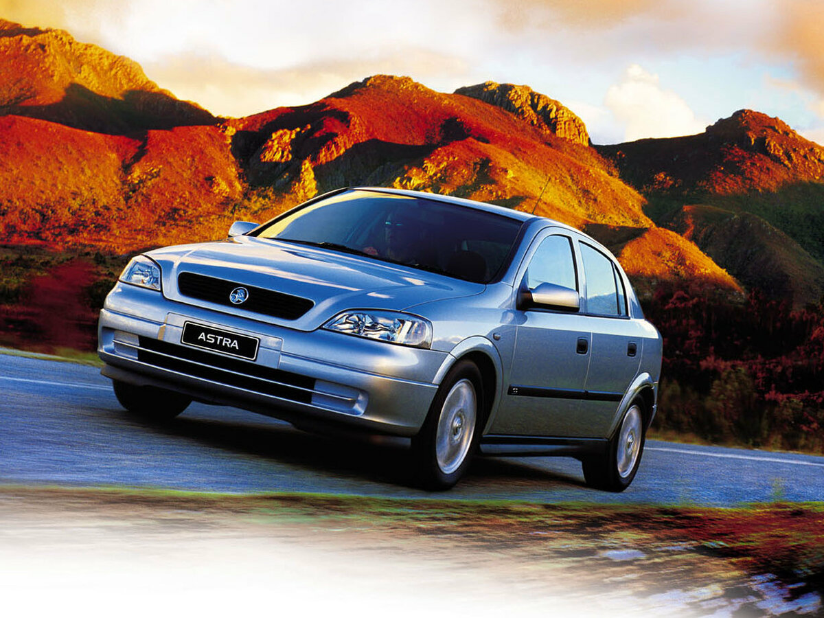 Holden Astra IV (TS) Хэтчбек 5 дв.