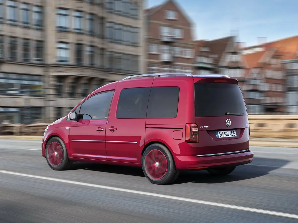Volkswagen Caddy IV Компактвэн — фото 5