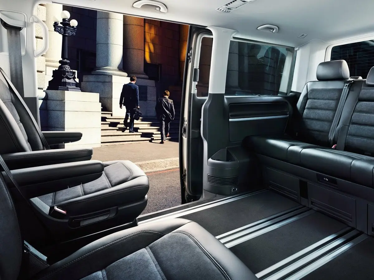 Volkswagen Multivan T6 Минивэн — фото 11