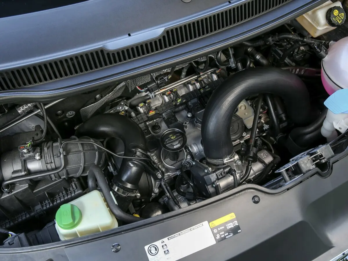 Volkswagen Multivan T6 Минивэн — фото 13