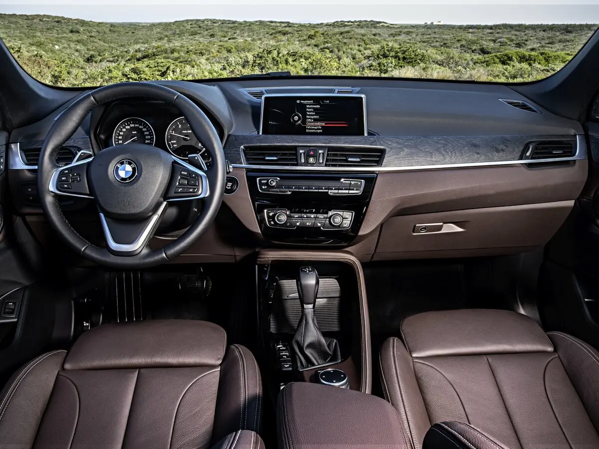 BMW X1 II (F48) Внедорожник 5 дв. — сүрөт 6