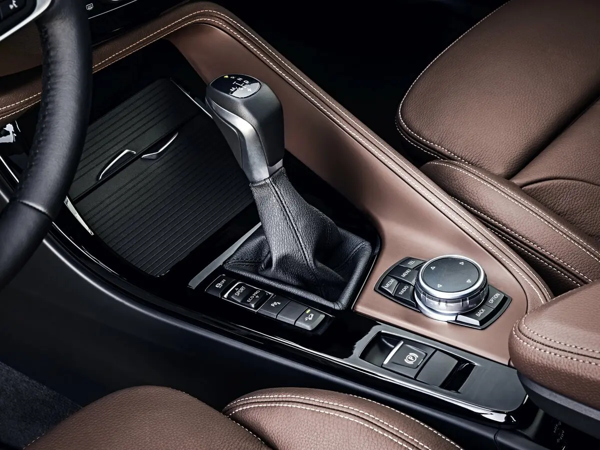 BMW X1 II (F48) Внедорожник 5 дв. — сүрөт 12
