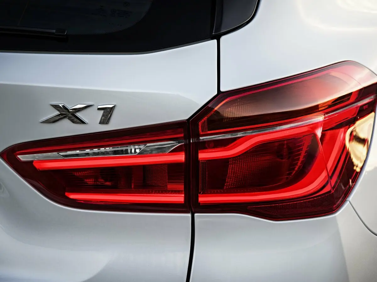 BMW X1 II (F48) Внедорожник 5 дв. — сүрөт 15