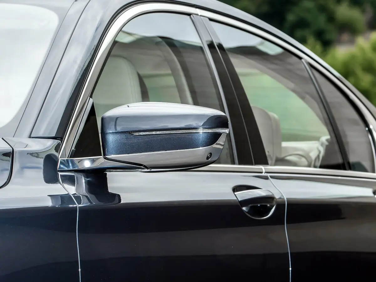 BMW 7 серии VI (G11/G12) Седан — сүрөт 14