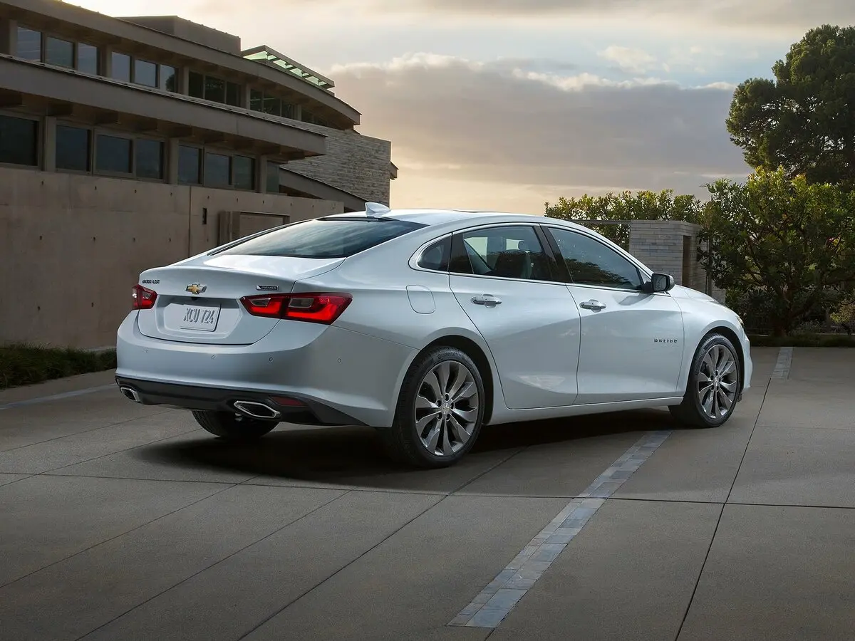 Chevrolet Malibu IX Седан — сүрөт 5