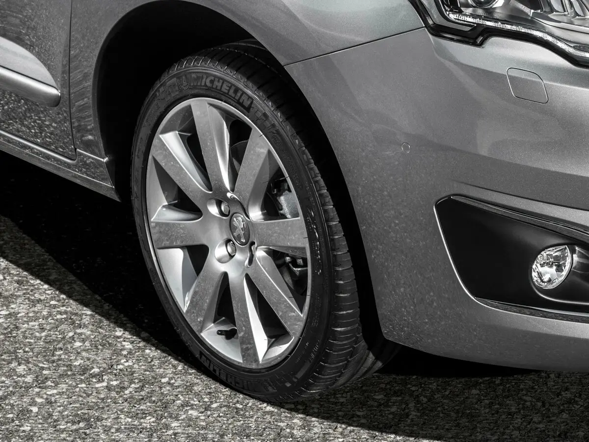 Peugeot 5008 I Рестайлинг Минивэн — сүрөт 11