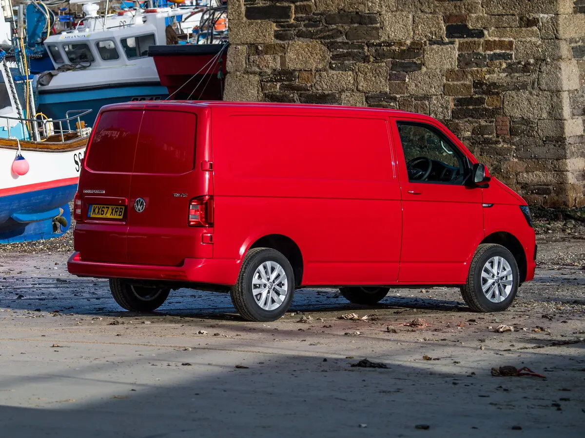 Volkswagen Transporter T6 Фургон — сүрөт 5