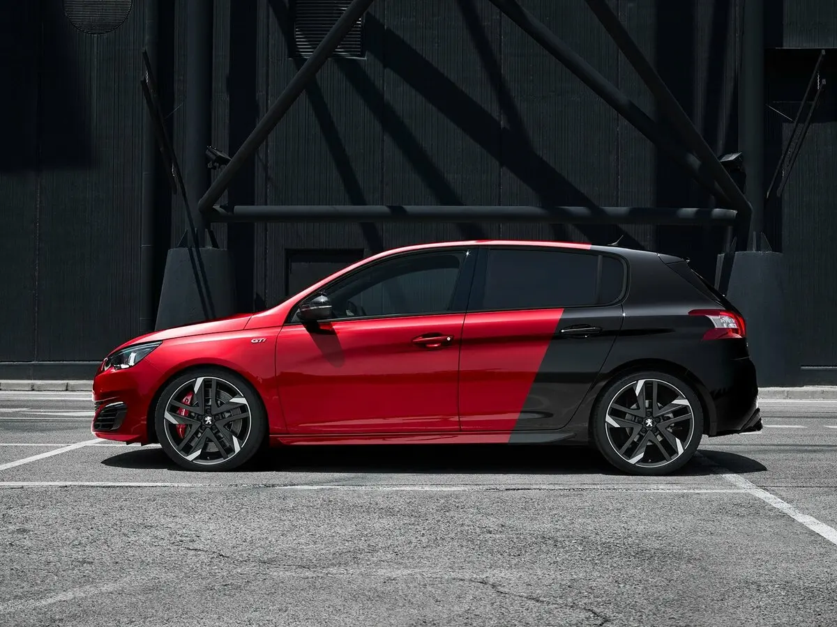 Peugeot 308 GTi I Хэтчбек 5 дв. — сүрөт 2