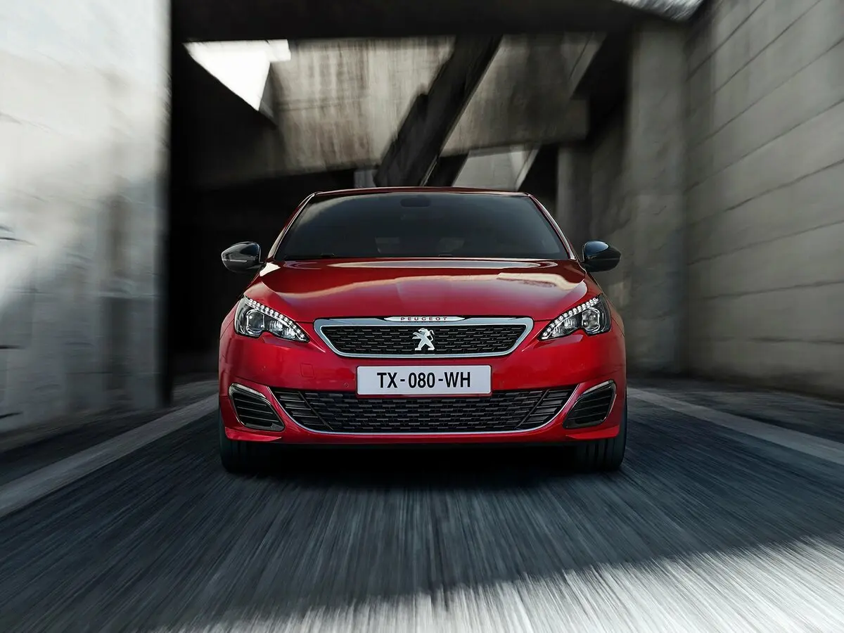 Peugeot 308 GTi I Хэтчбек 5 дв. — сүрөт 3