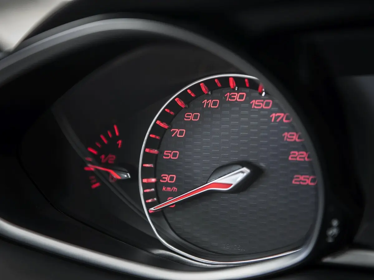 Peugeot 308 GTi I Хэтчбек 5 дв. — сүрөт 7