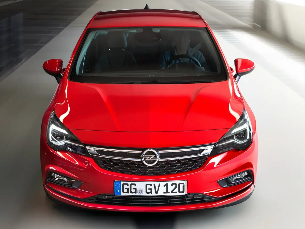 Opel Astra K Хэтчбек 5 дв. — фото 3