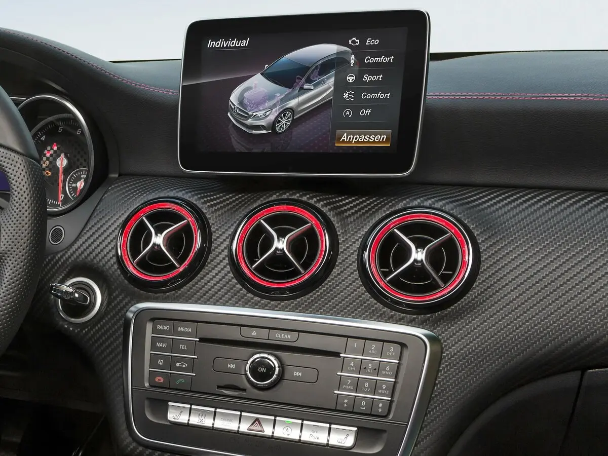 Mercedes-Benz A-Класс III (W176) Рестайлинг Хэтчбек 5 дв. — photo 12