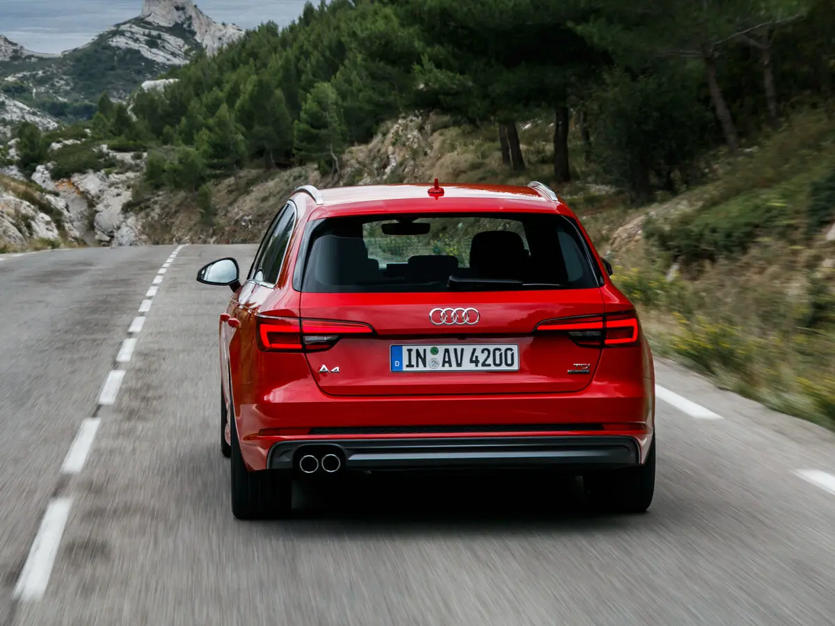 Audi A4 V (B9) Универсал 5 дв. — photo 4