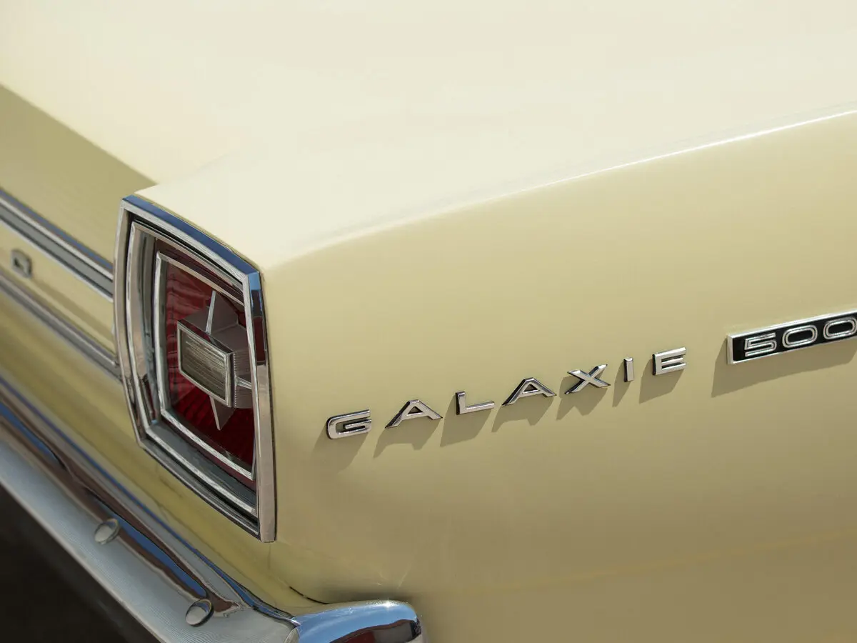 Ford Galaxie III Купе — photo 7