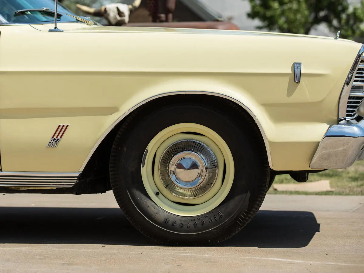 Ford Galaxie III Купе — photo 8