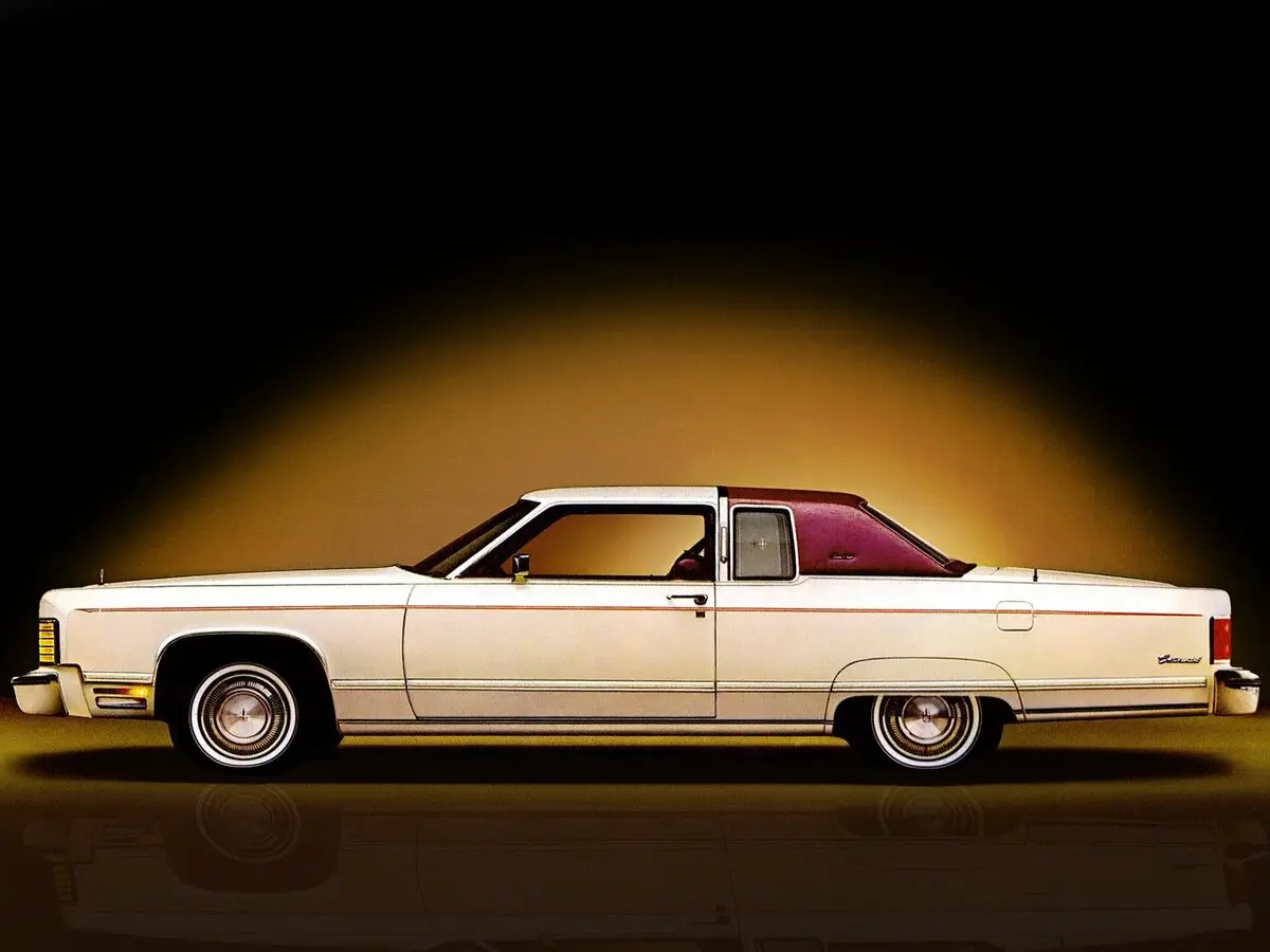 Lincoln Continental VI Купе — сүрөт 2