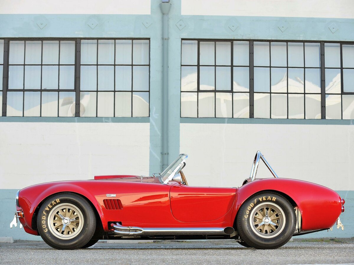 AC Cobra Mk III Родстер — фото 2