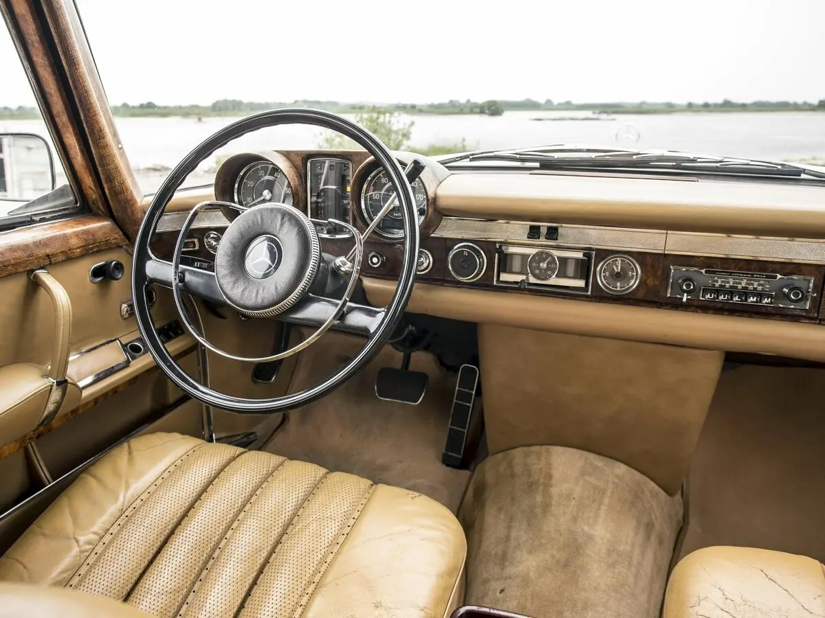 Mercedes-Benz W100 1964 – 1981 Седан Pullman — сүрөт 6