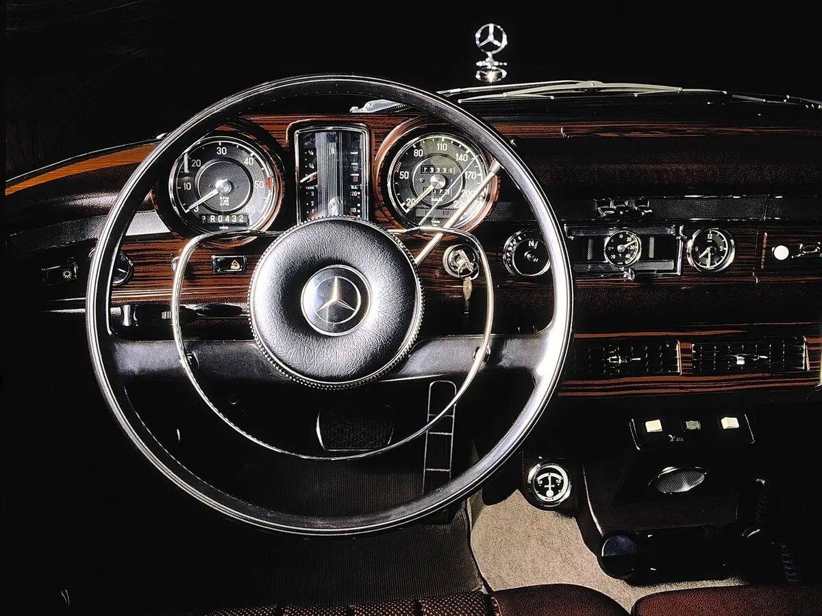 Mercedes-Benz W100 1964 – 1981 Седан Pullman — сүрөт 8