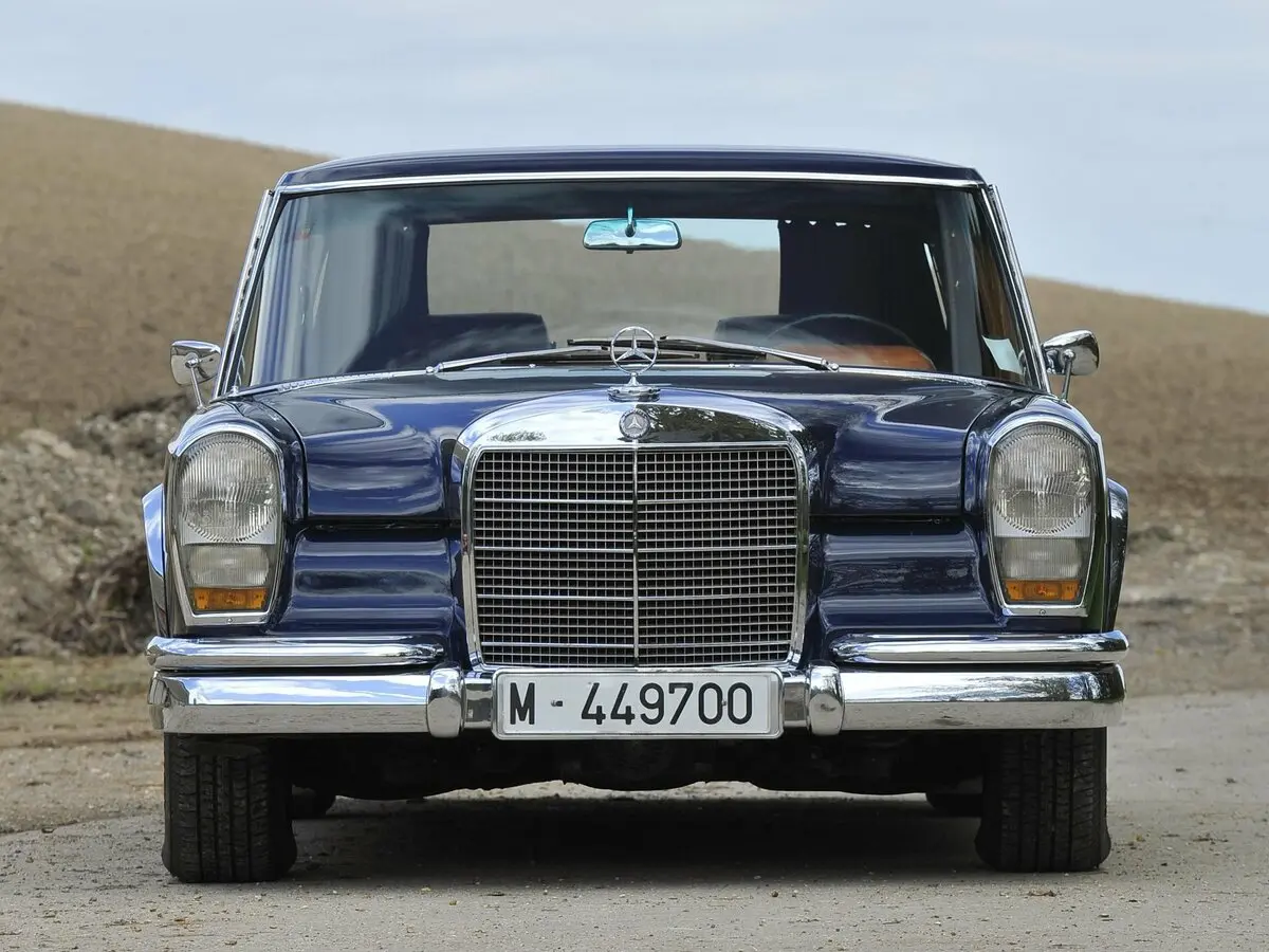 Mercedes-Benz W100 1964 – 1981 Седан — 照片 3