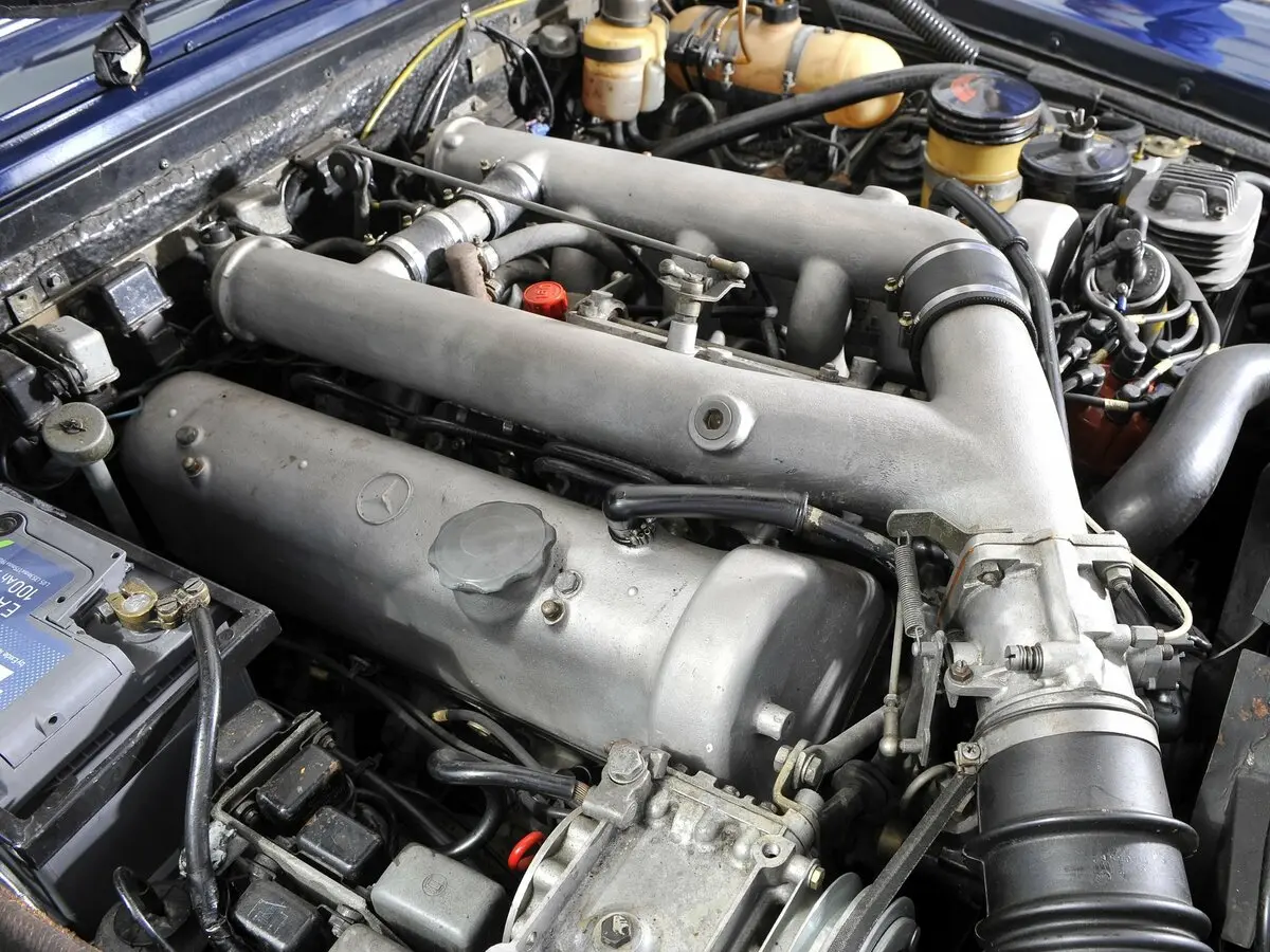 Mercedes-Benz W100 1964 – 1981 Седан — 照片 8