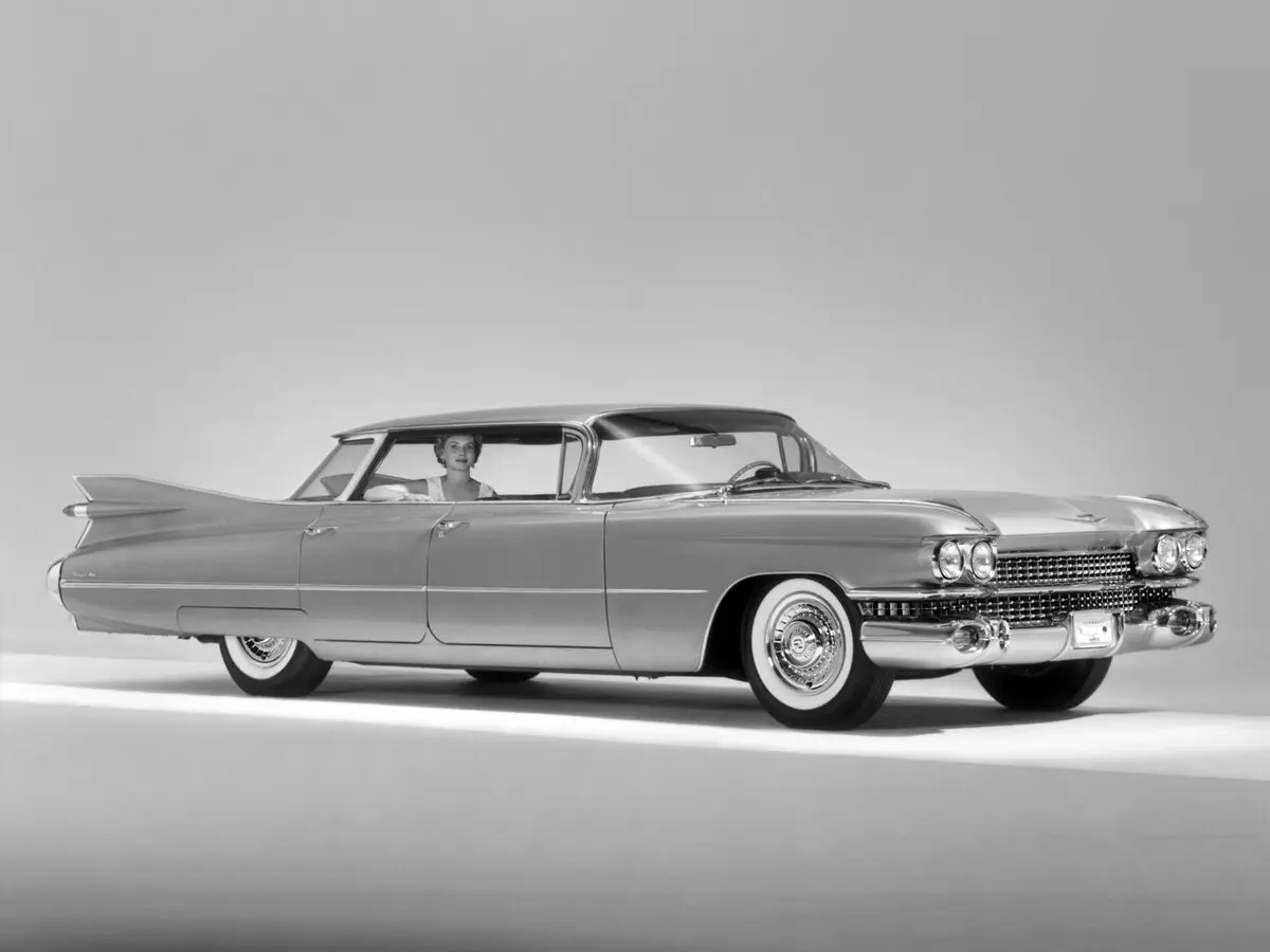 Cadillac DeVille I Седан 4-window