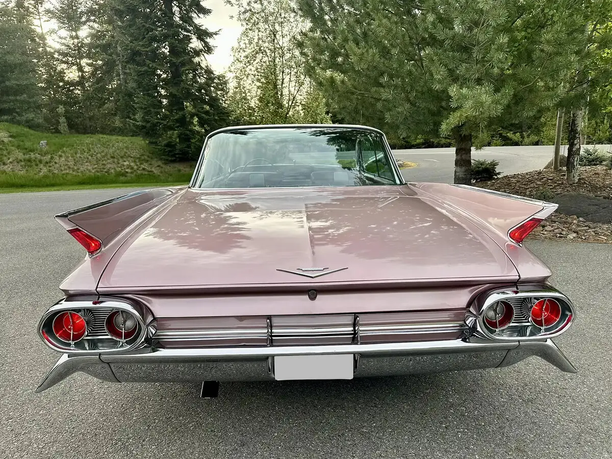 Cadillac DeVille II Купе — сүрөт 4
