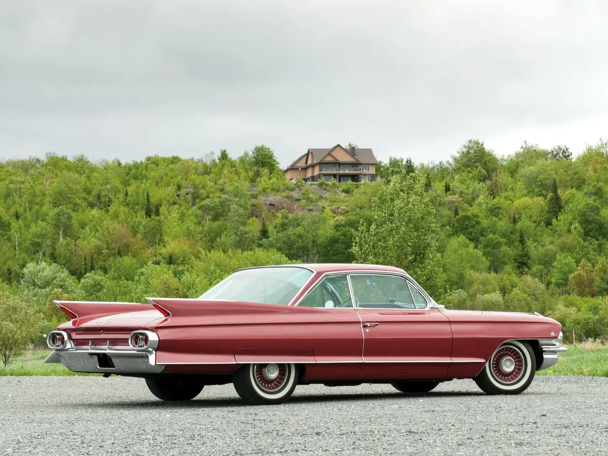 Cadillac DeVille II Купе — сүрөт 5