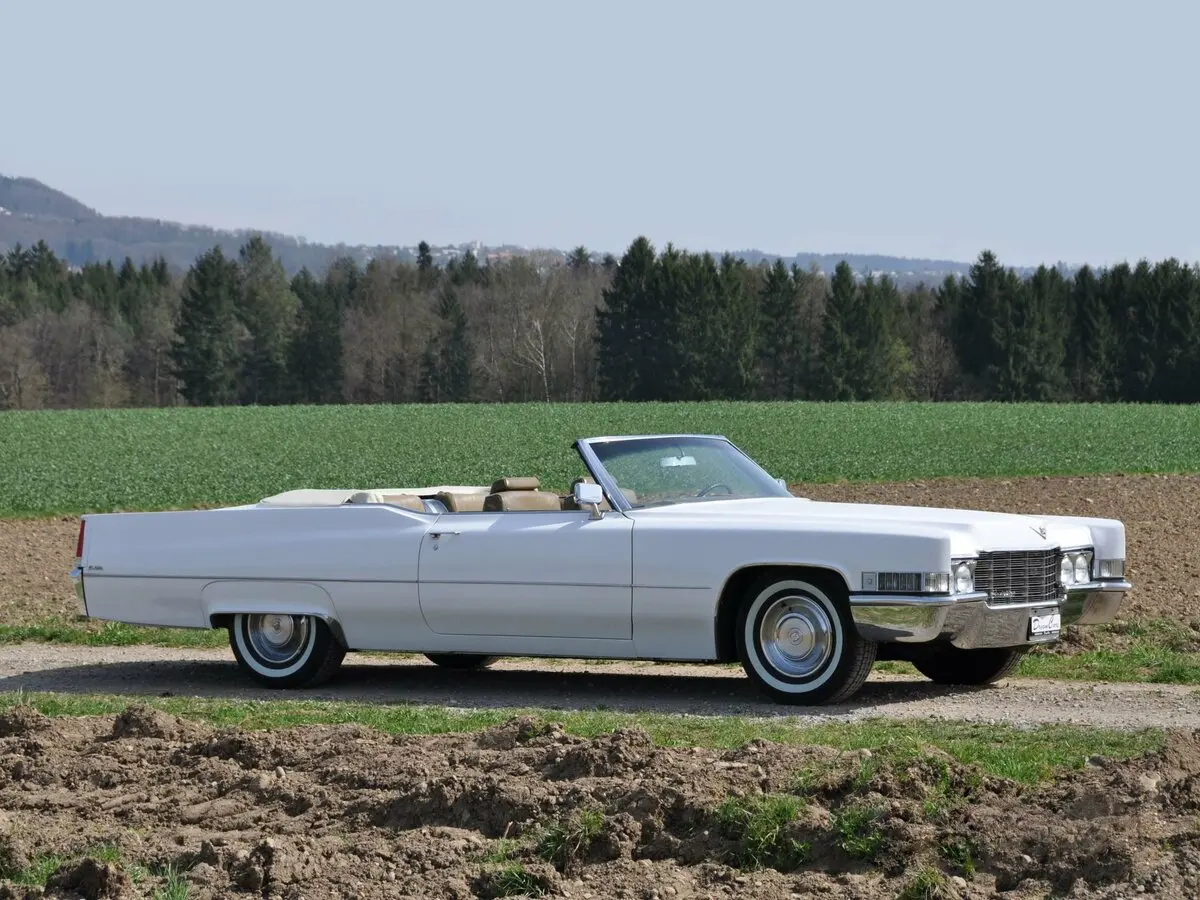 Cadillac DeVille III Кабриолет — сүрөт 2