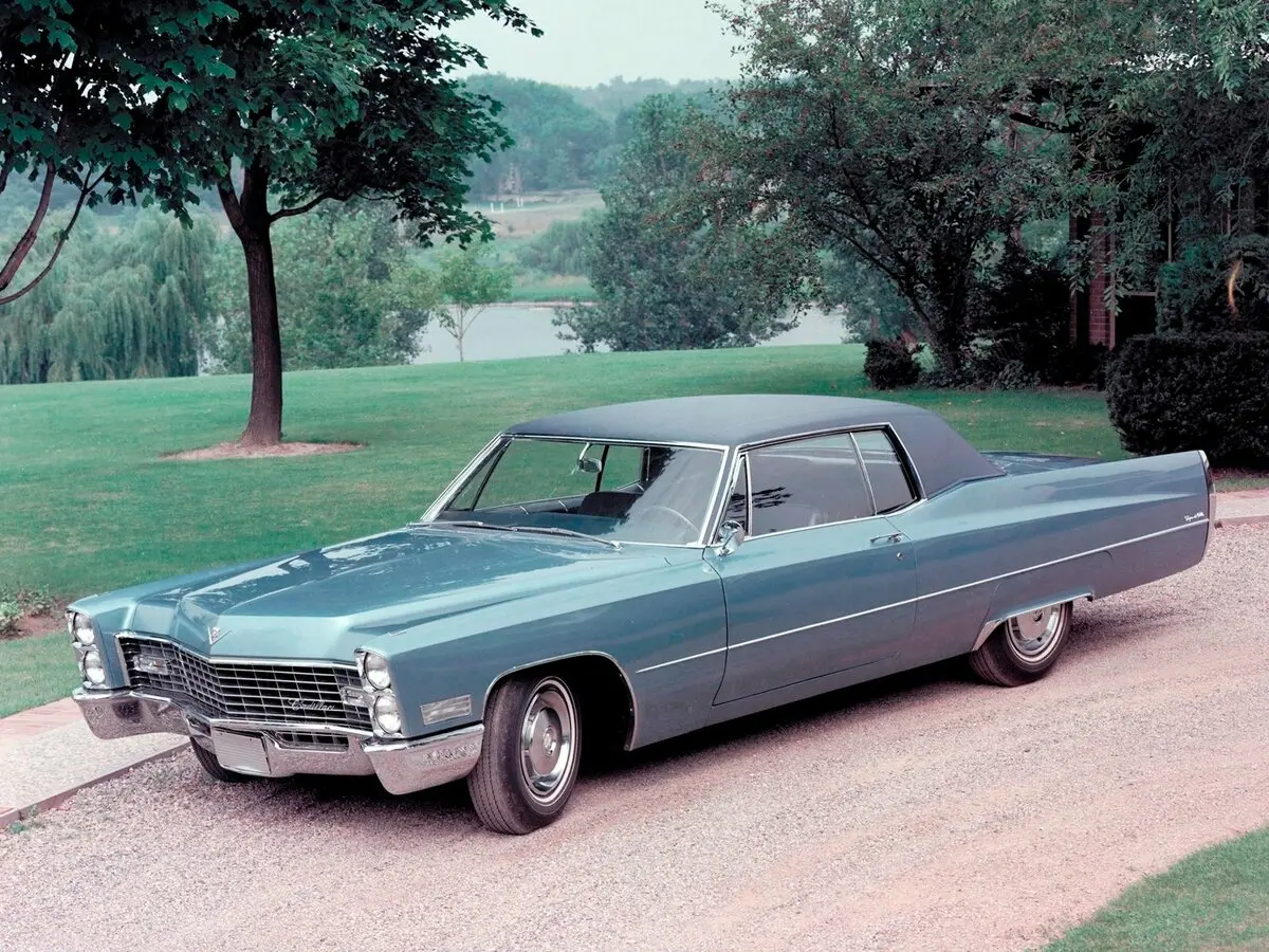 Cadillac DeVille III Купе