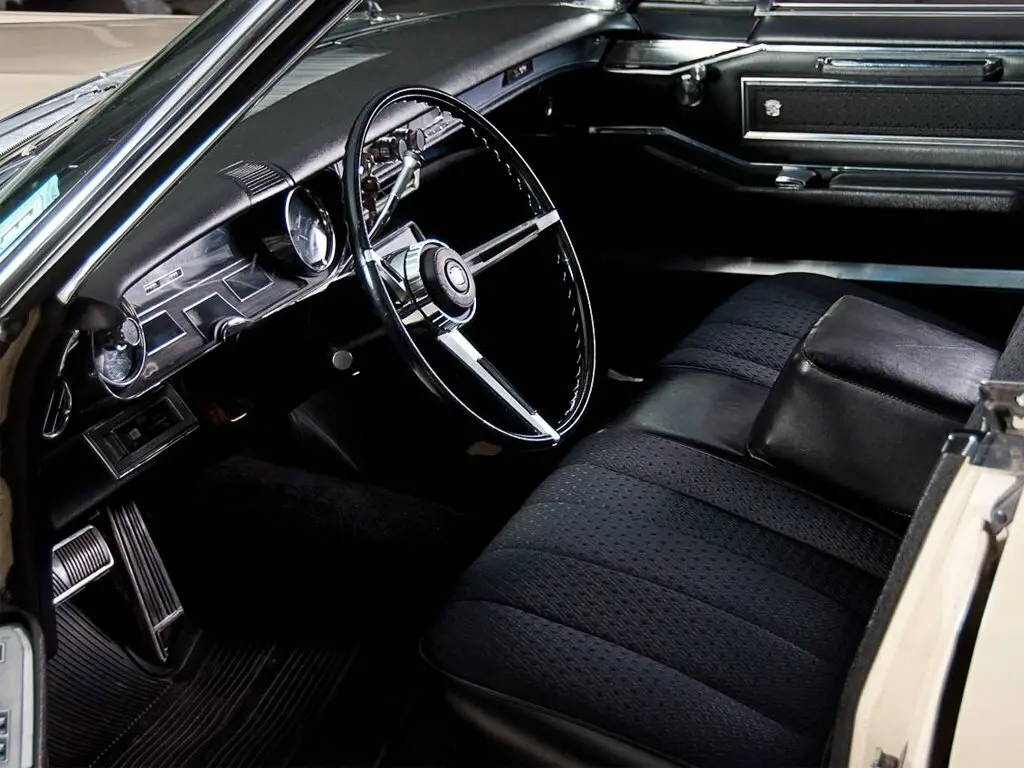 Cadillac DeVille III Седан — photo 7